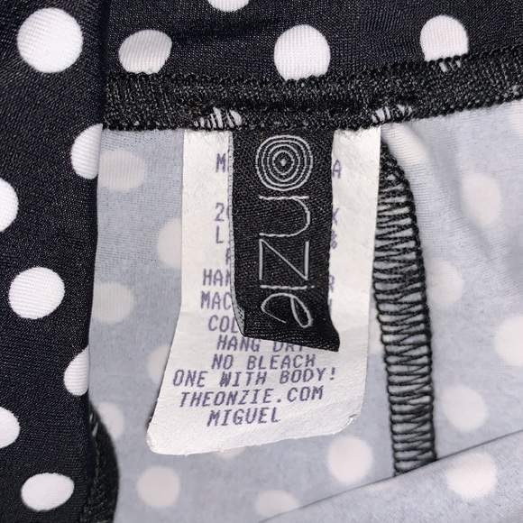 NWT Onzie polka dot yoga pants size M/L - Picture 4 of 5